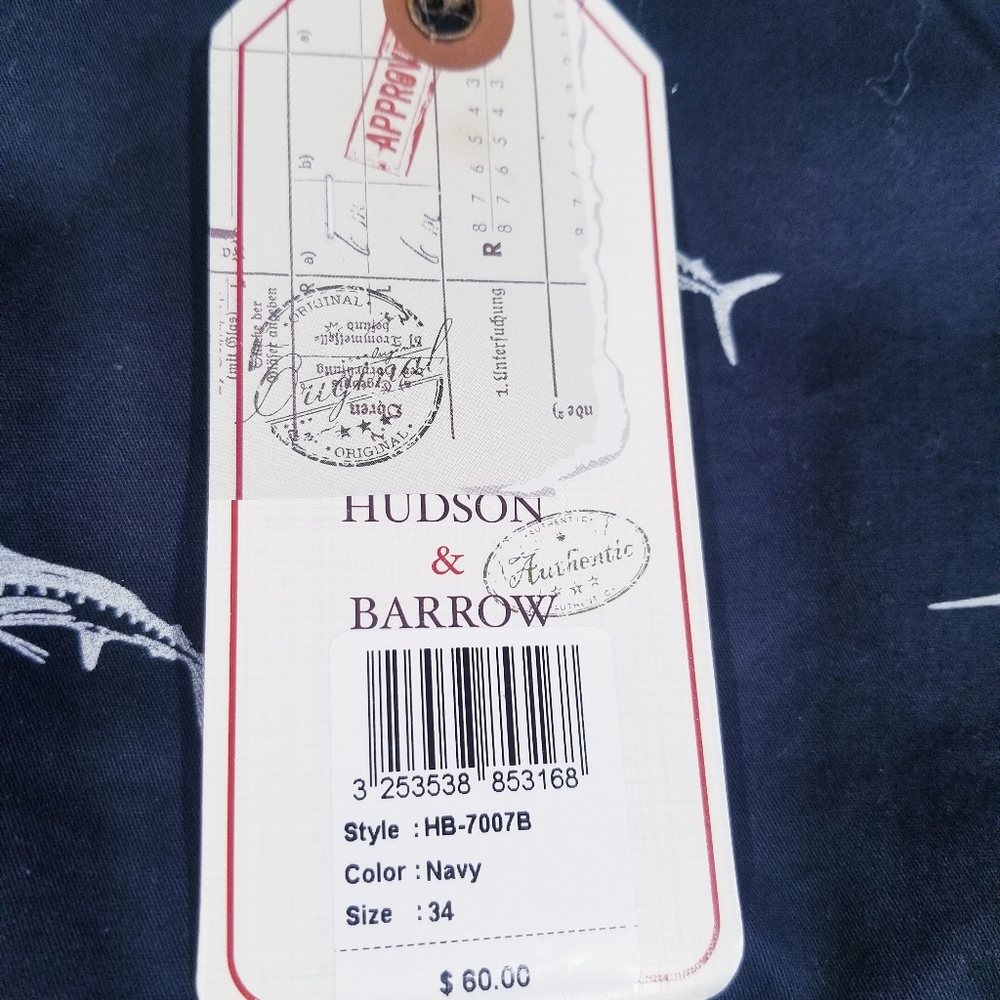 Hudson & Barrow navy blue fish print shorts. 34 - Picture 5 of 14